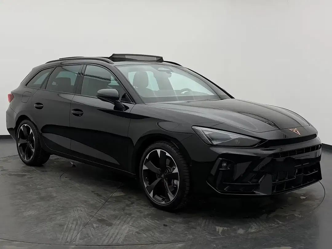 CUPRA Leon 1.5 eTSI DSG Matrix LED Sportstourer - Thumbnail 4