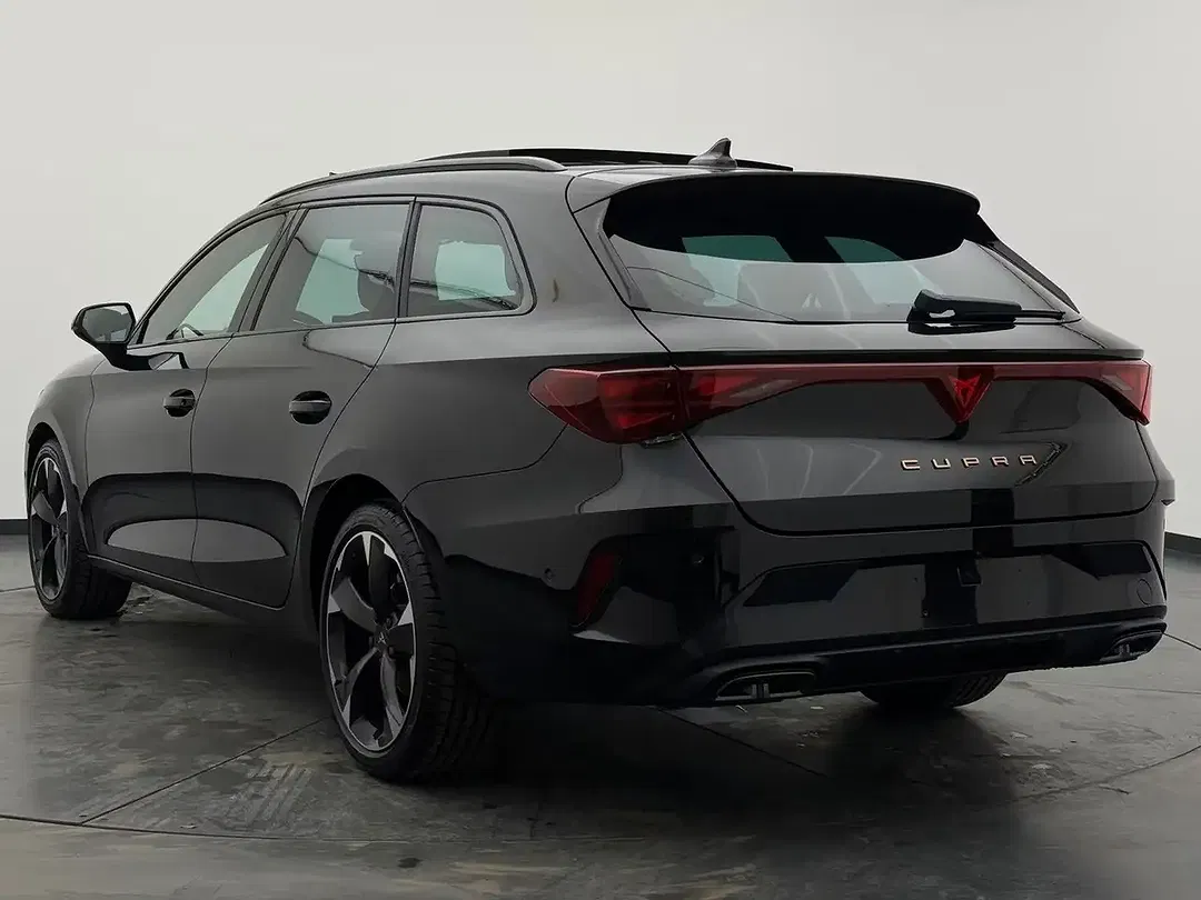 CUPRA Leon 1.5 eTSI DSG Matrix LED Sportstourer - Thumbnail 7