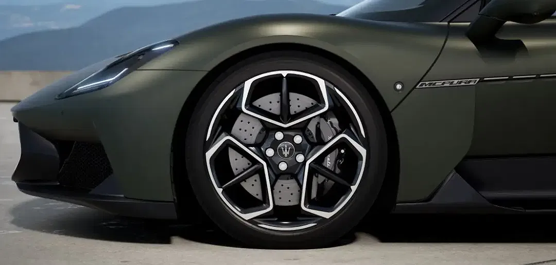Maserati MC20 Cielo Fuoriserie - Thumbnail 8