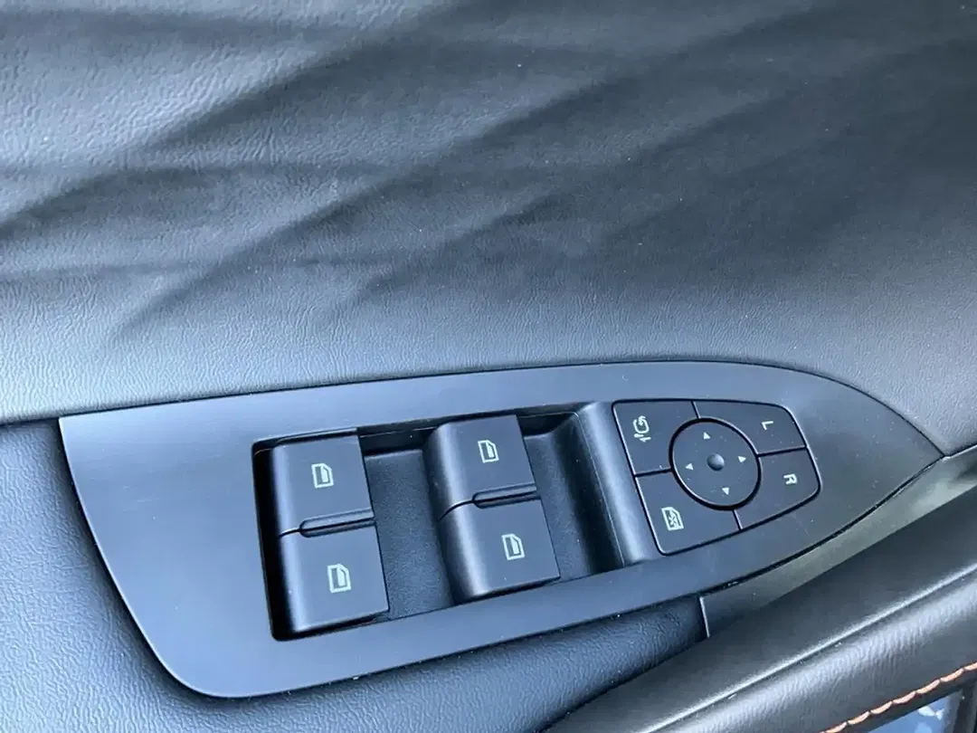 MG HS PHEV Luxury - Thumbnail 13