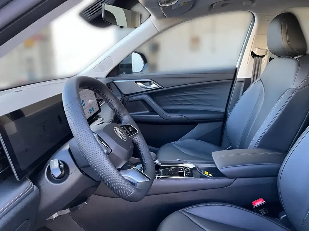 MG HS PHEV Luxury - Thumbnail 7