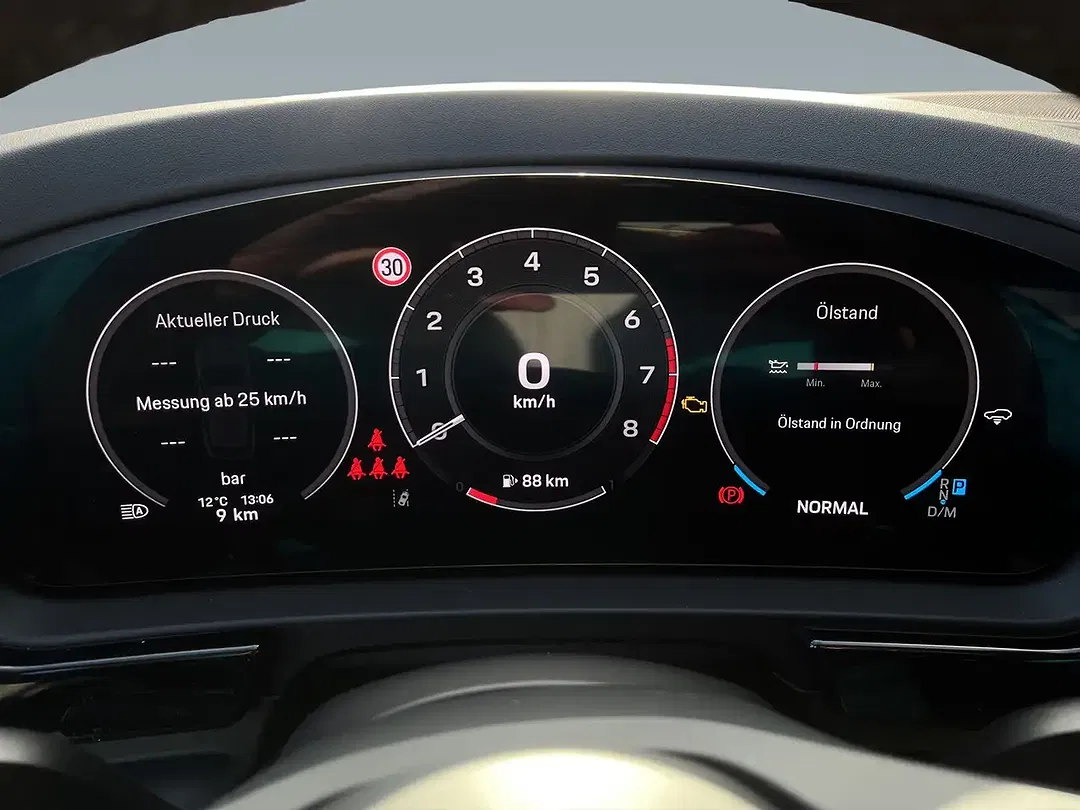 Porsche Cayenne Sport Chrono Edition - Thumbnail 13
