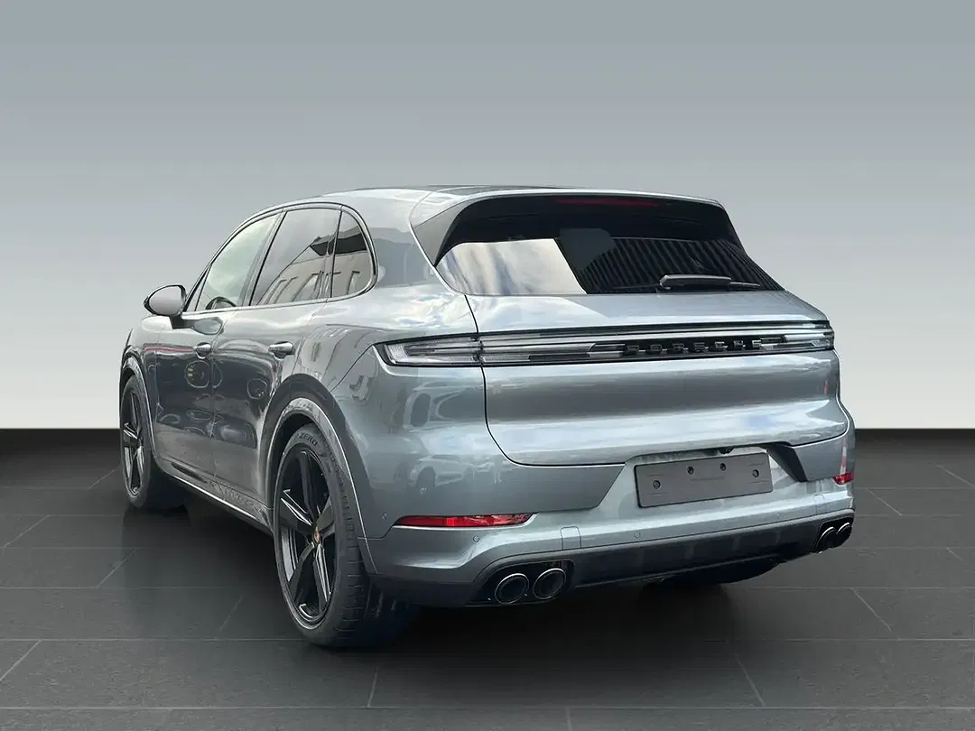 Porsche Cayenne Sport Chrono Edition - Thumbnail 3