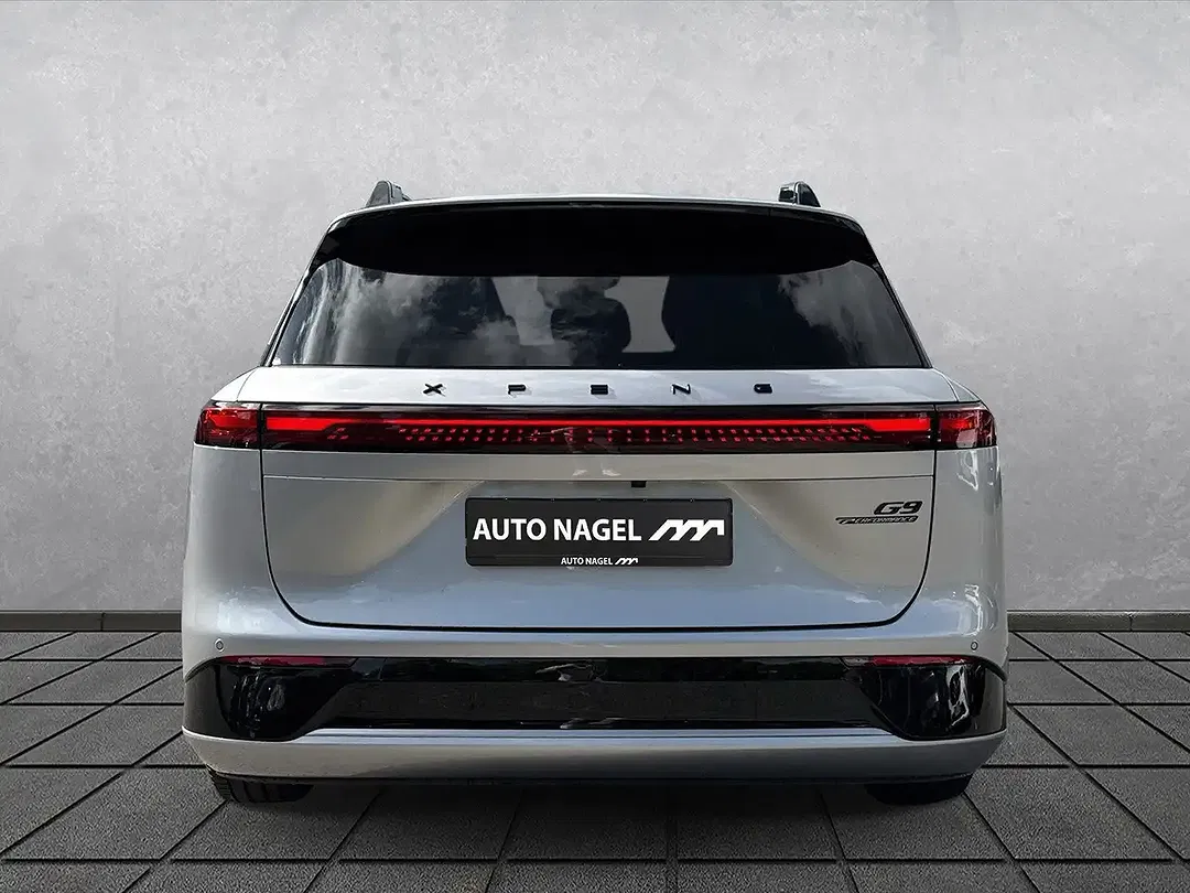 Xpeng G9 AWD Performance - Thumbnail 7