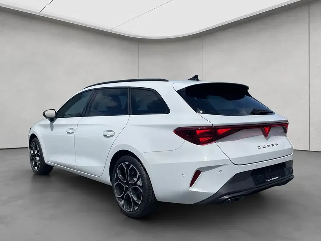CUPRA Leon 1.5 eTSI Sportstourer - Thumbnail 3