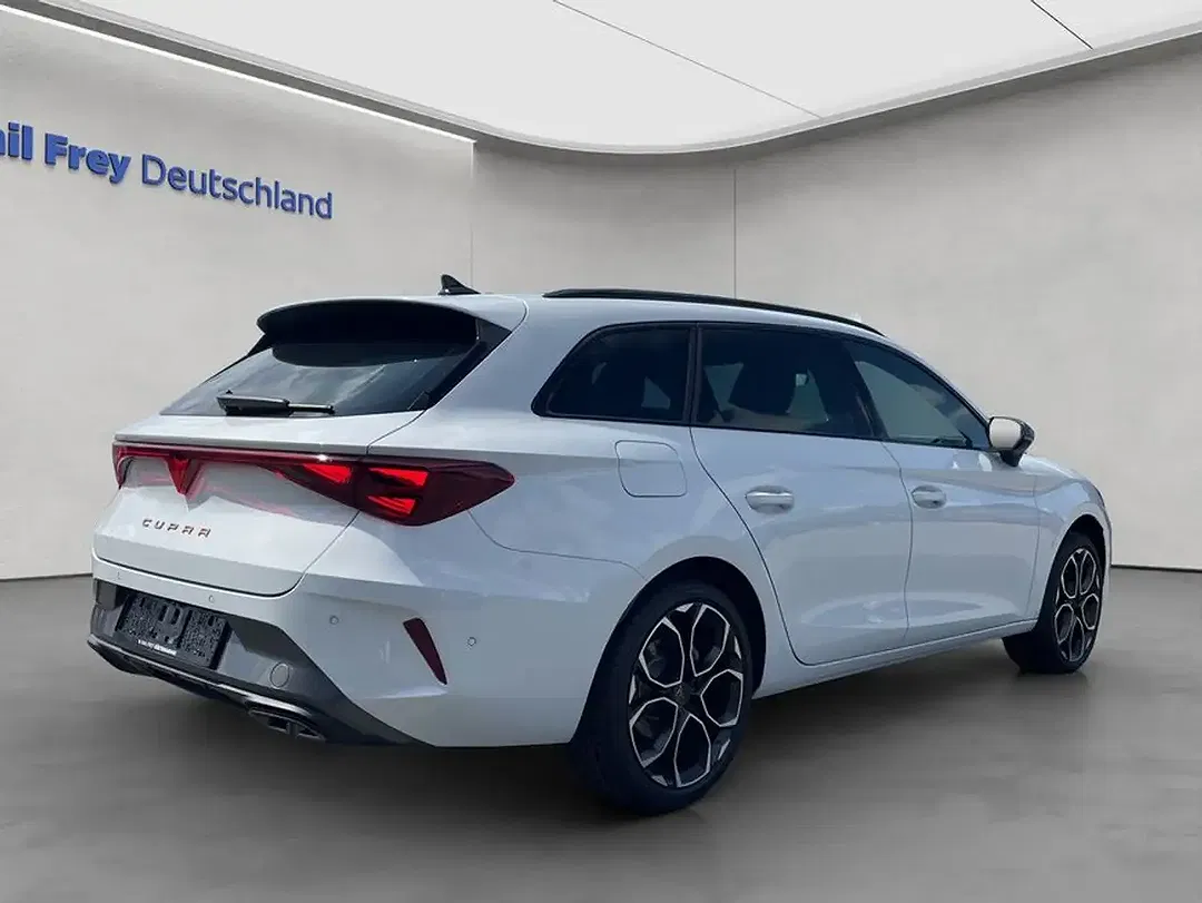 CUPRA Leon 1.5 eTSI Sportstourer - Thumbnail 5