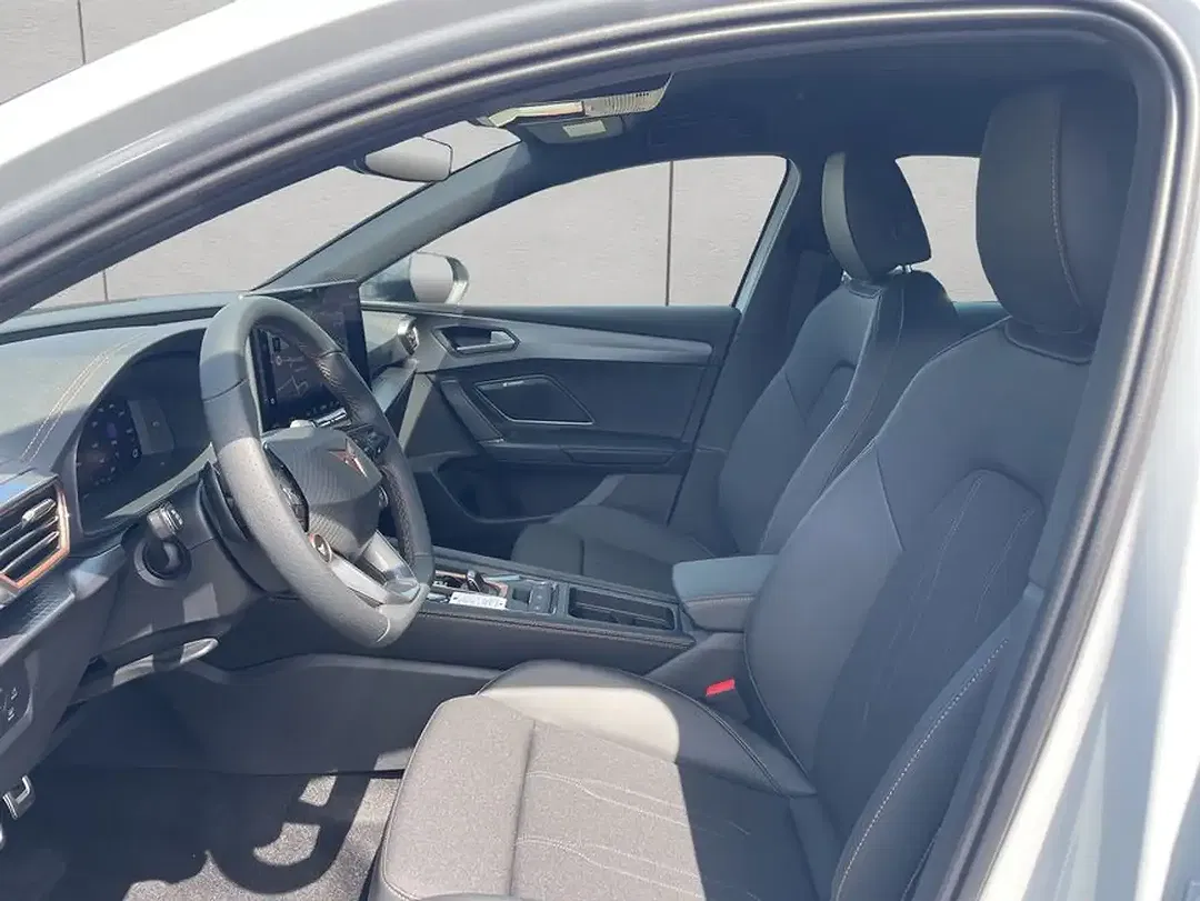 CUPRA Leon 1.5 eTSI Sportstourer - Thumbnail 9