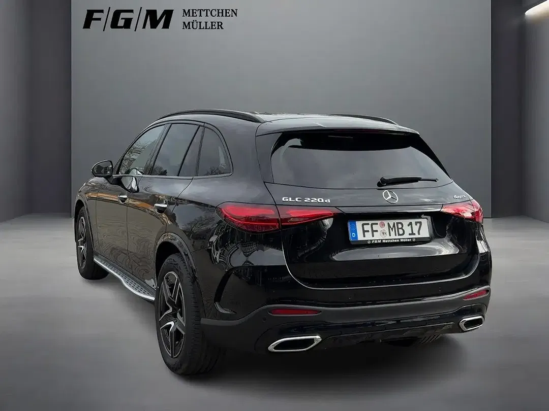 Mercedes-Benz GLC 220 AMG - Thumbnail 2