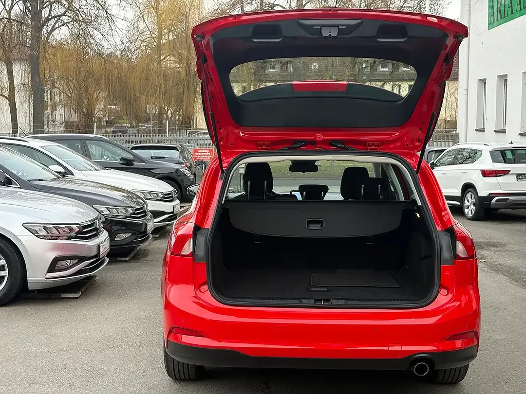 Ford Focus 1.5 EcoBlue Cool & Connect - Thumbnail 6