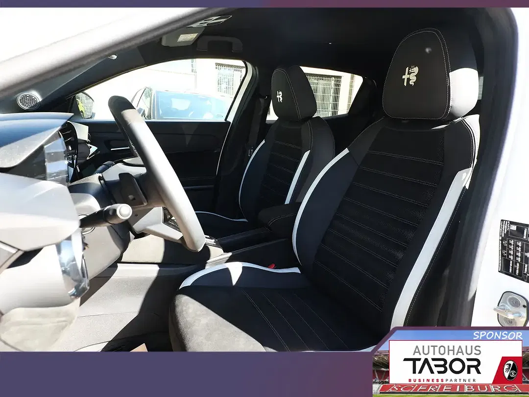 Alfa Romeo Junior Ibrida Q4 Sport Speciale - Thumbnail 6