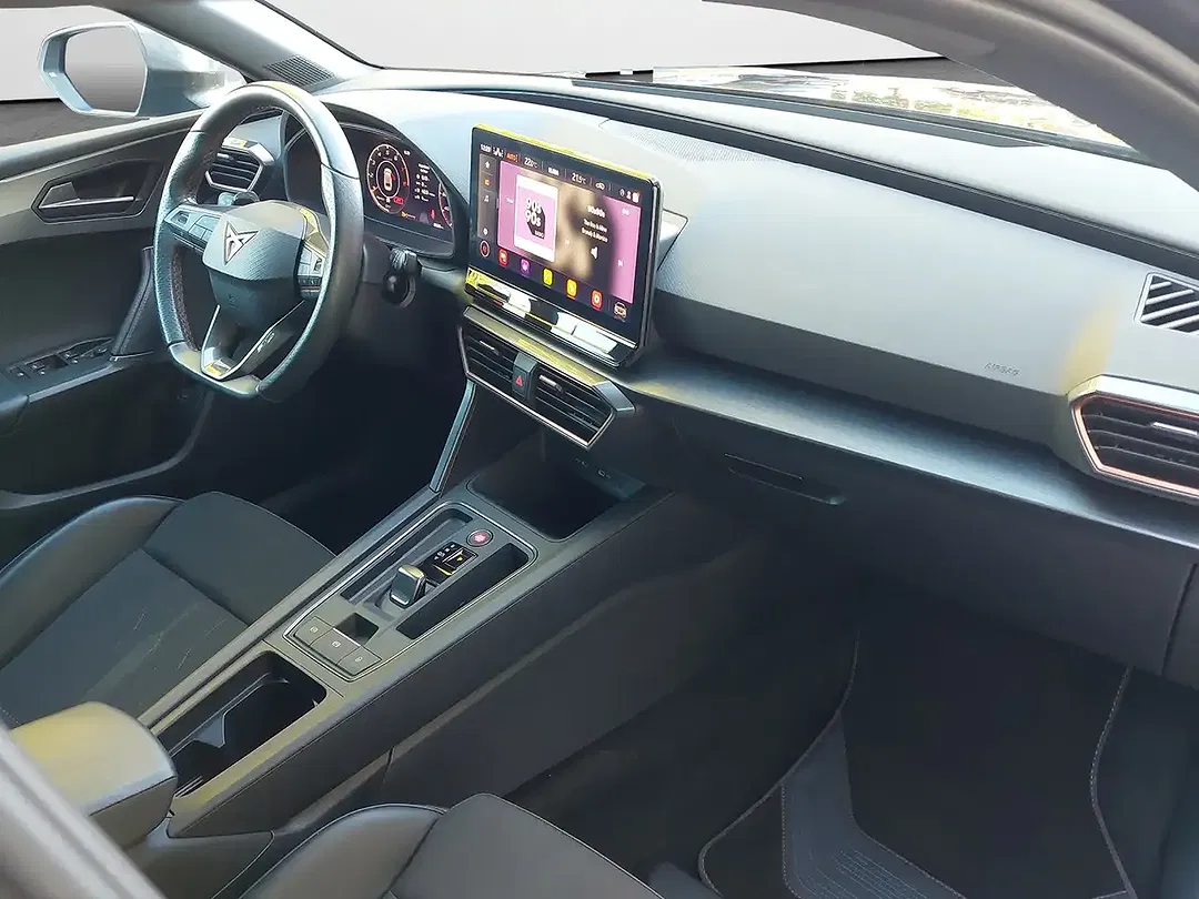 CUPRA Leon 1.5 eTSI DSG Sportstourer - Thumbnail 11