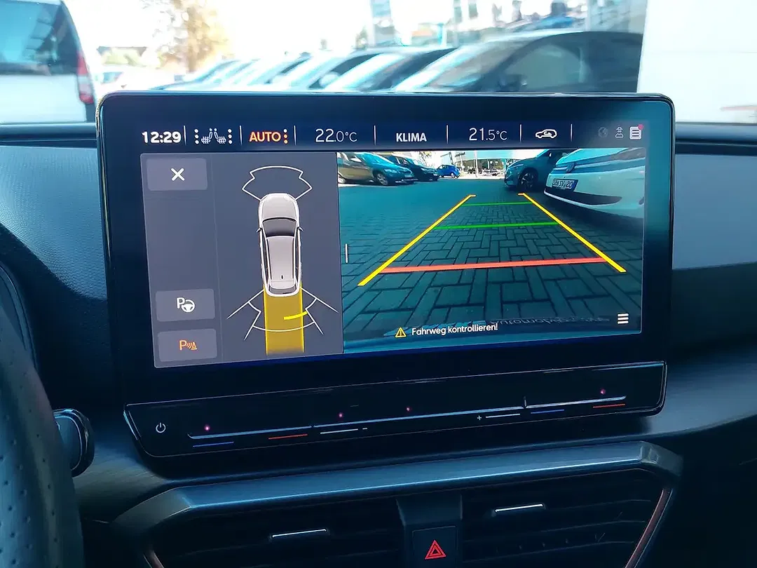 CUPRA Leon 1.5 eTSI DSG Sportstourer - Thumbnail 13