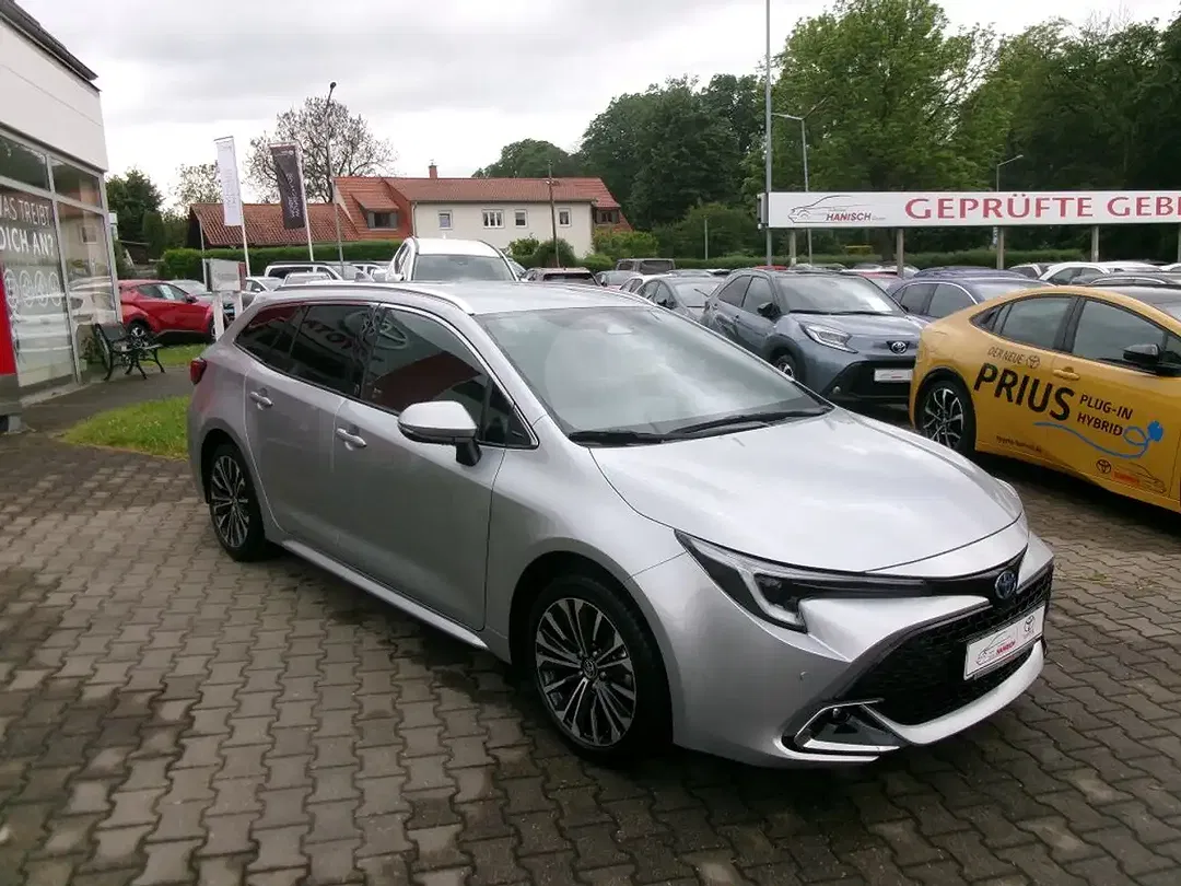 Toyota Corolla Hybrid Team Deutschland - Thumbnail 3