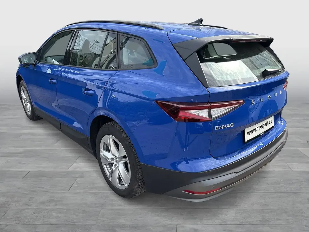 Skoda Enyaq 50 Loft - Thumbnail 4