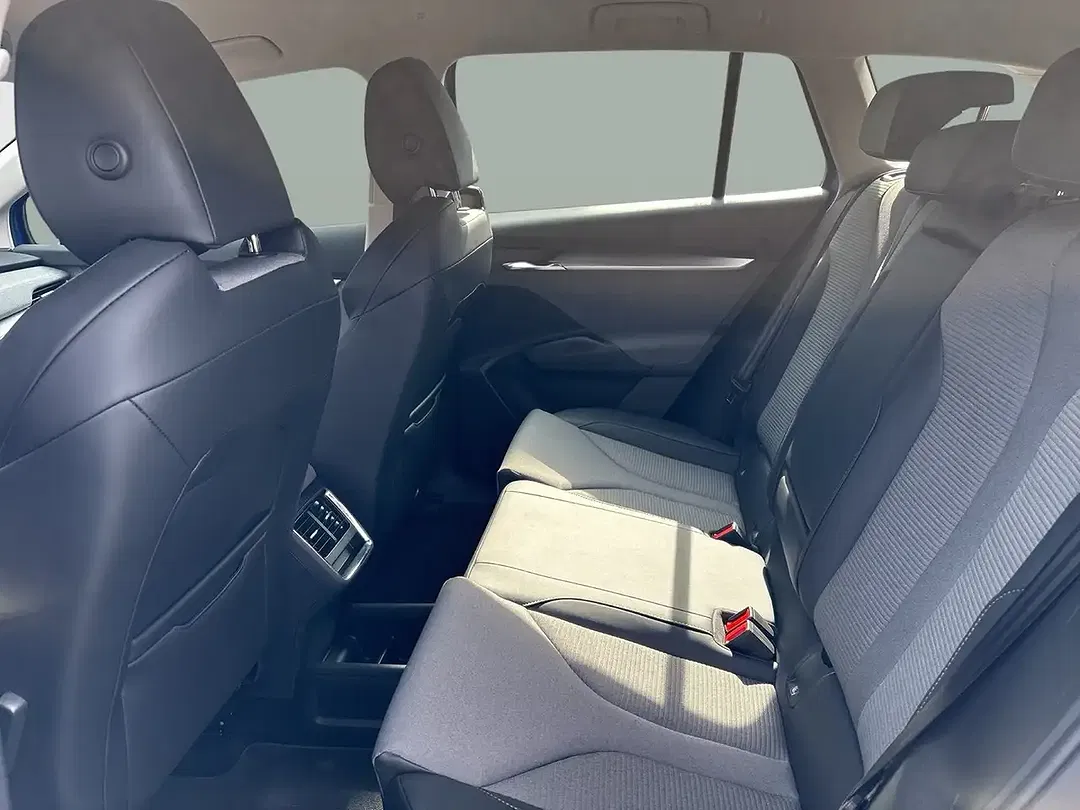 Skoda Enyaq 50 Loft - Thumbnail 9