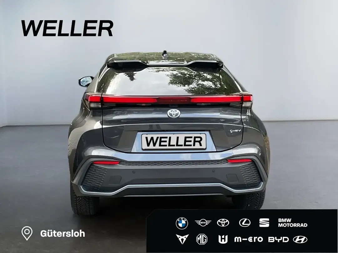 Toyota C-HR Hybrid Teamplayer - Thumbnail 5