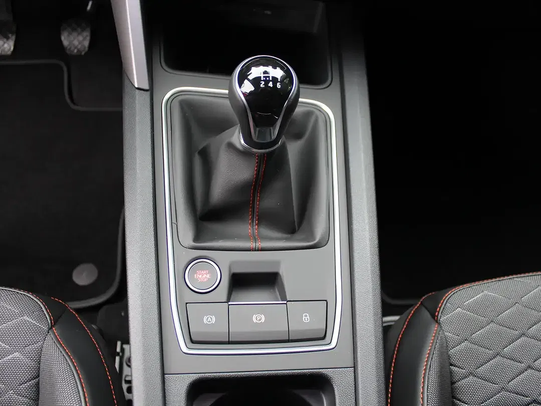 SEAT Leon 1.5 TSI FR - foto 15