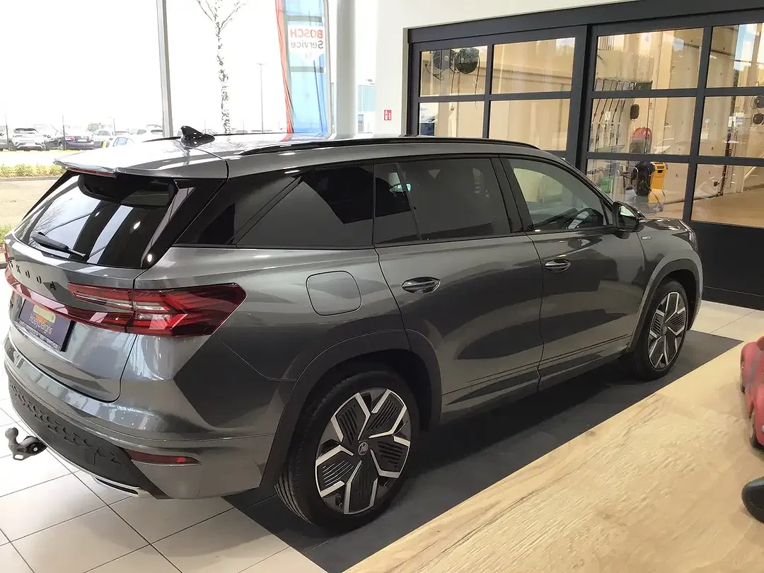 Skoda Kodiaq 1.5 TSI iV DSG Sportline - Thumbnail 6