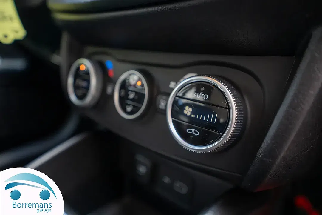 Fiat Tipo FireFly - Thumbnail 4