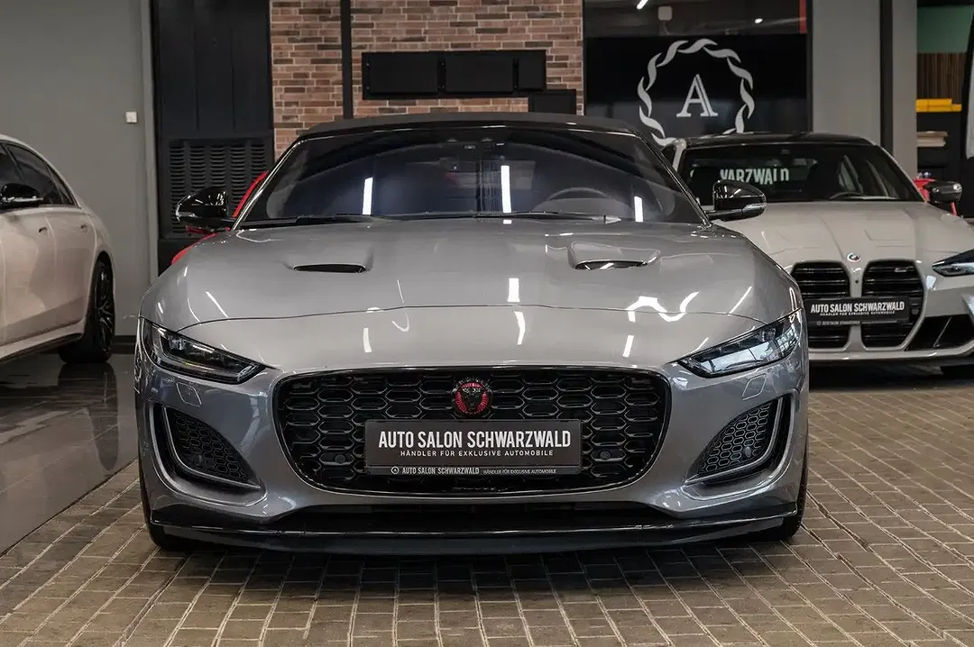 Jaguar F-Type P450 - Thumbnail 5