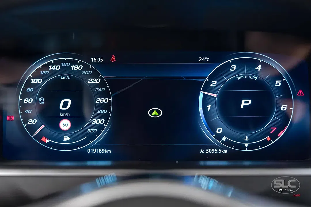 Jaguar F-Type P300 Cabriolet R-Dynamic - Thumbnail 11
