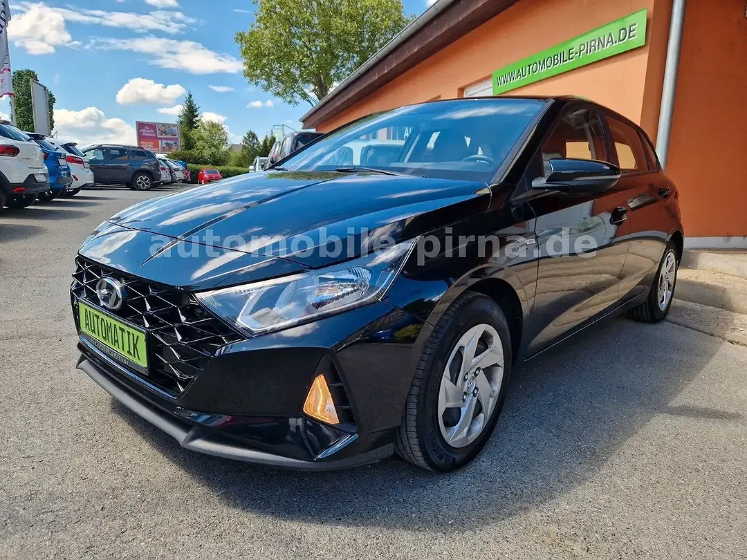 Hyundai i20 MHEV AUT Select - Thumbnail 3