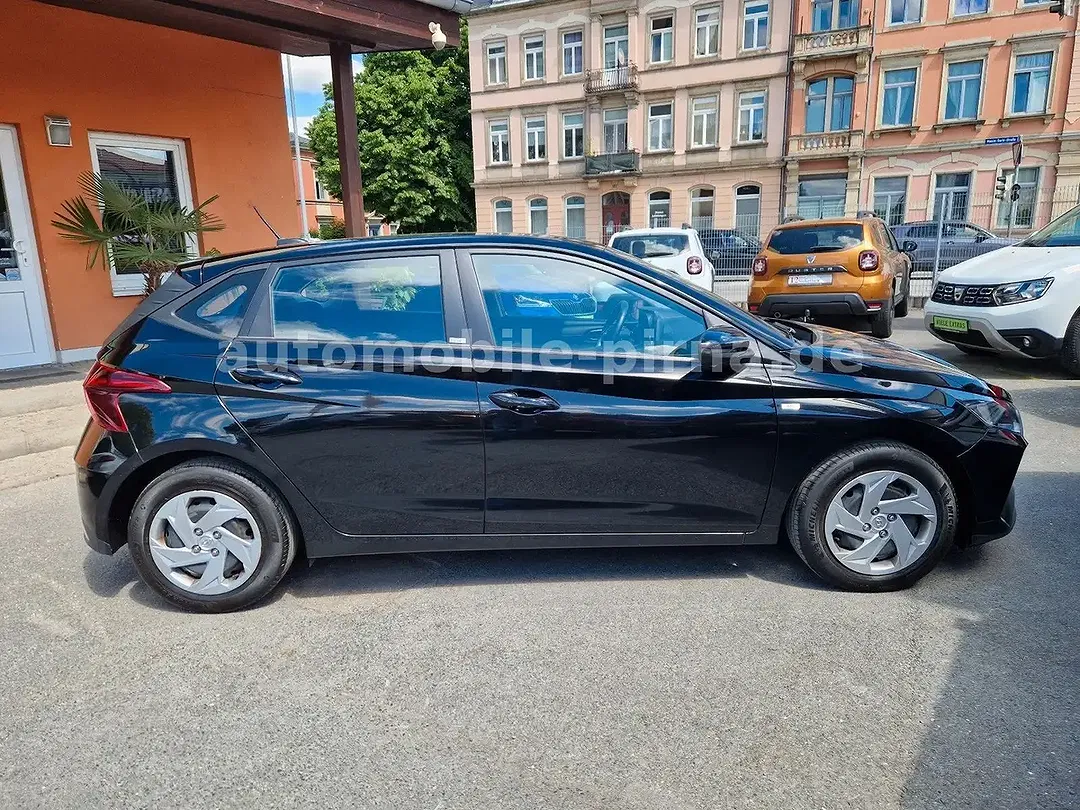 Hyundai i20 MHEV AUT Select - Thumbnail 4