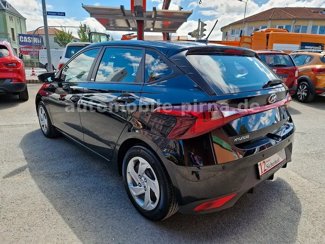 Hyundai i20 MHEV AUT Select - Thumbnail 7