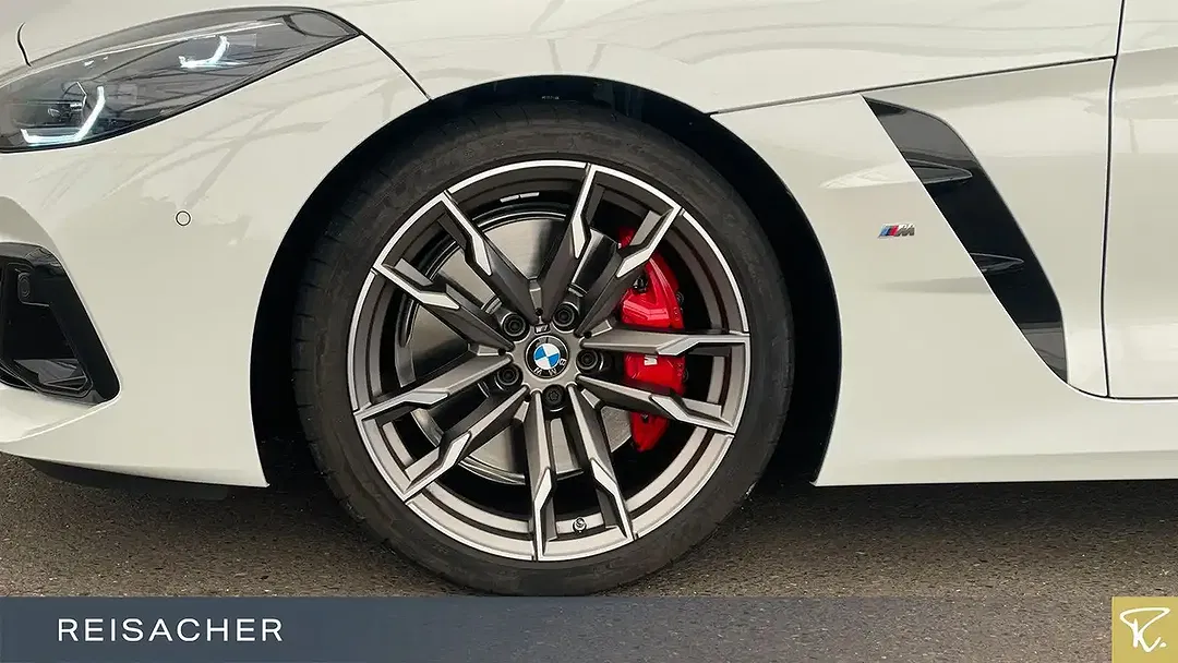 BMW Z4 sDrive M Sport - Thumbnail 3