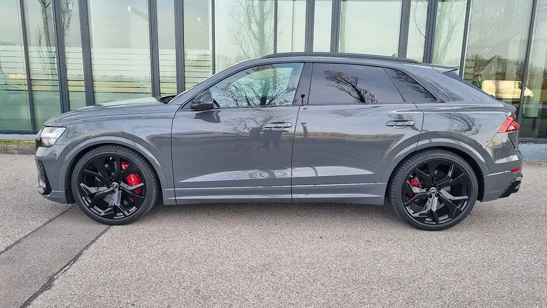 Audi RS Q8 - foto 2