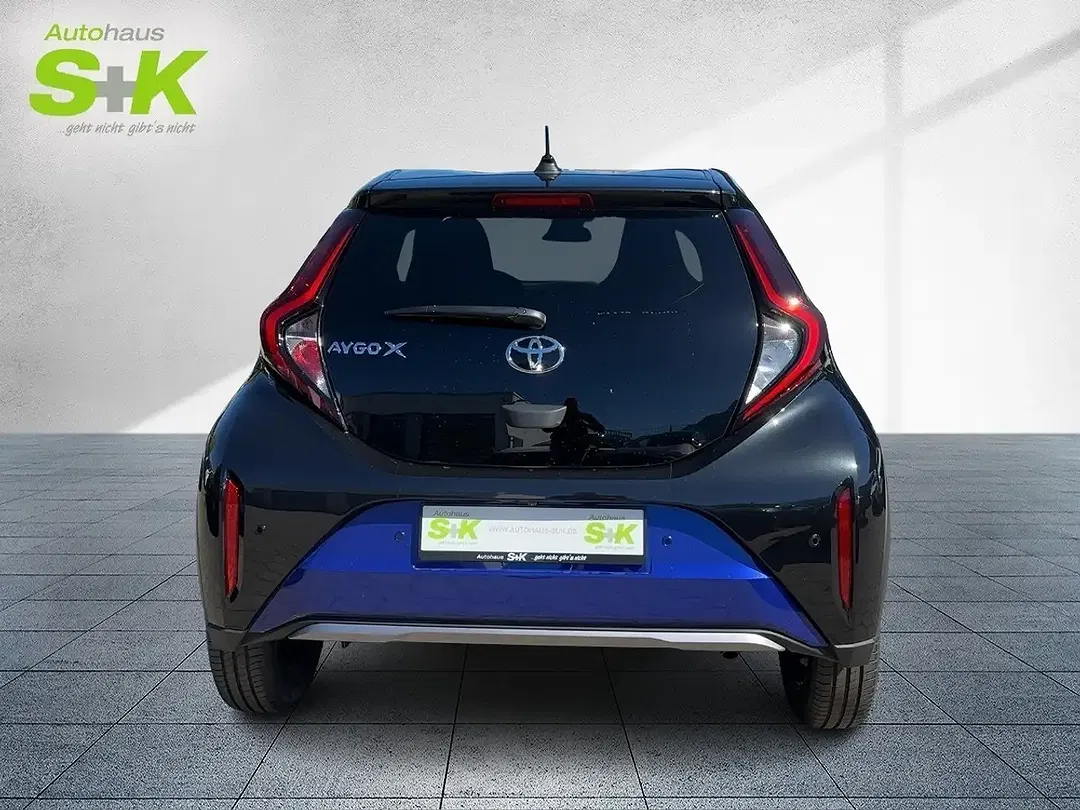 Toyota Aygo - Thumbnail 3