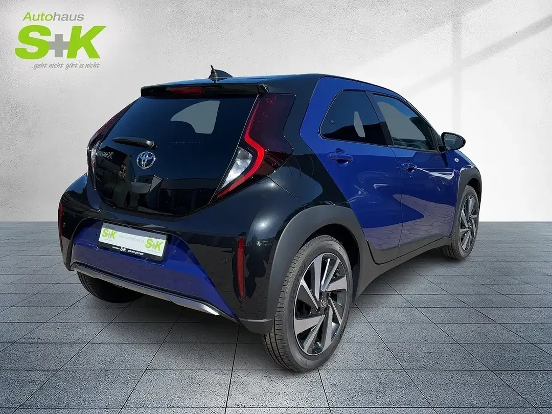 Toyota Aygo - Thumbnail 4