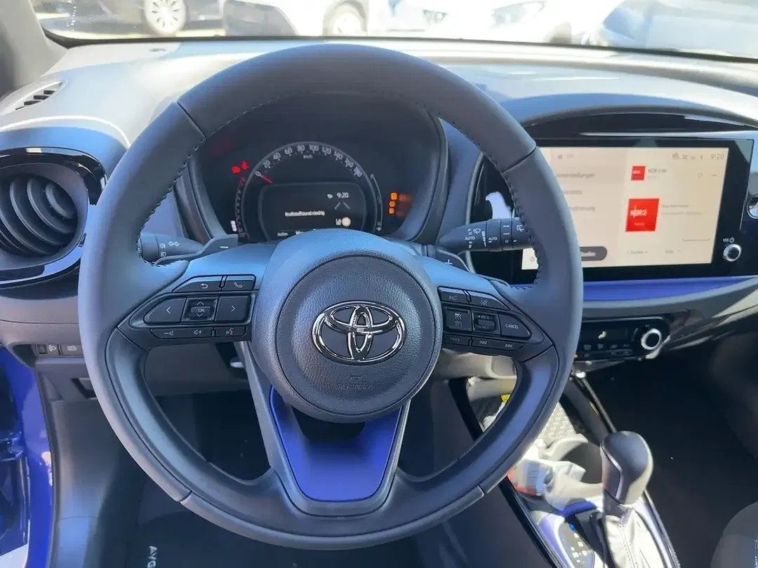 Toyota Aygo - Thumbnail 9