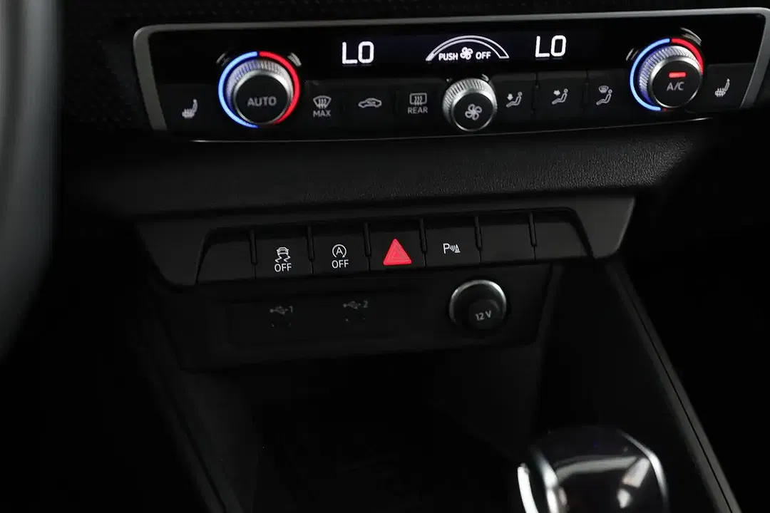 Audi A1 25 TFSI S tronic Sportback - Thumbnail 12