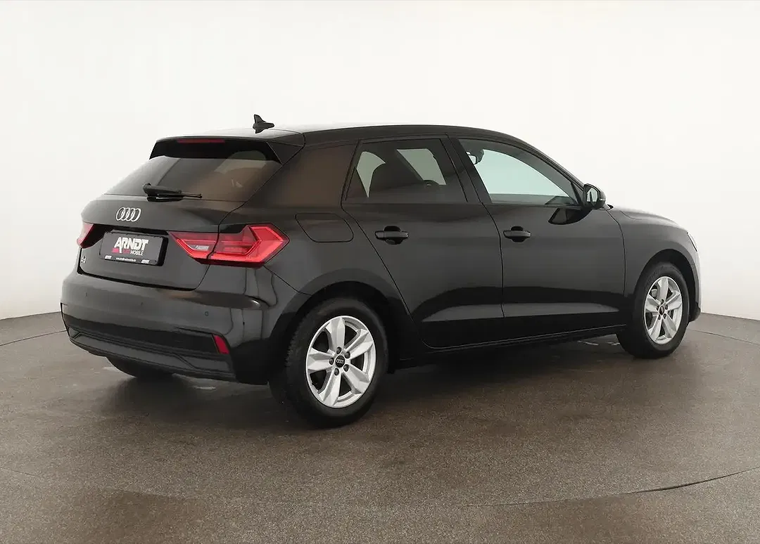 Audi A1 25 TFSI S tronic Sportback - Thumbnail 5