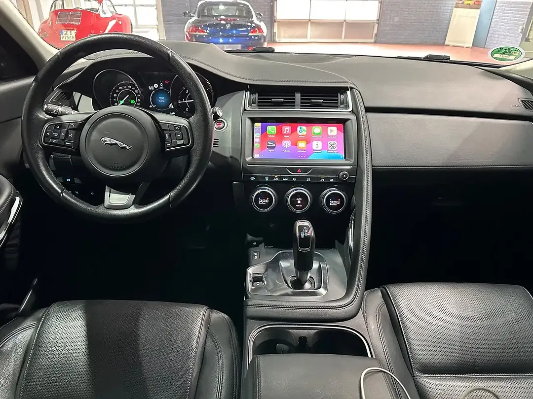 Jaguar E-Pace Black - Thumbnail 10