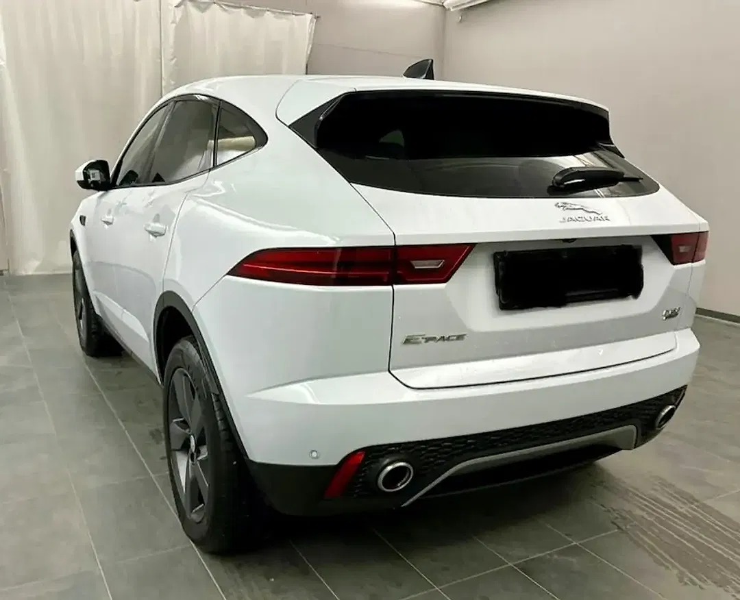 Jaguar E-Pace Black - Thumbnail 3