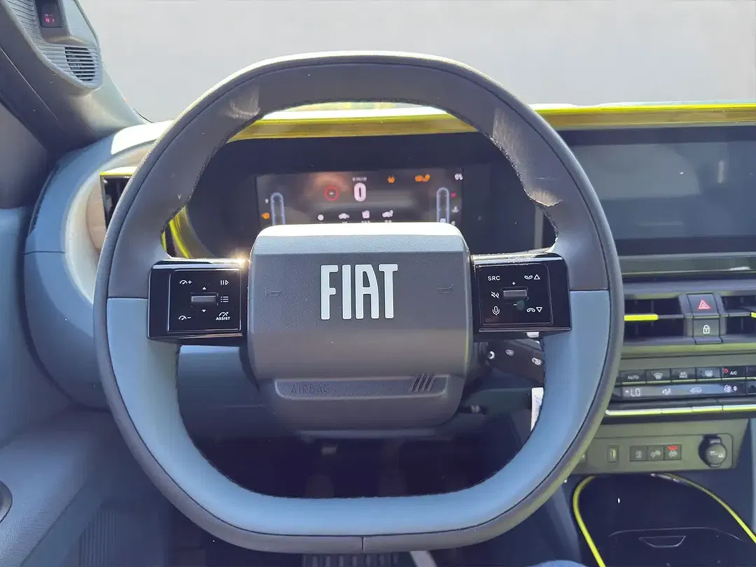 Fiat Grande Panda La Prima - Thumbnail 11