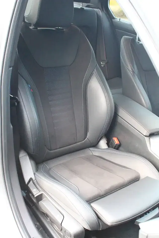 BMW 318 M Sport Pro Shadow Line Comfort - Thumbnail 11