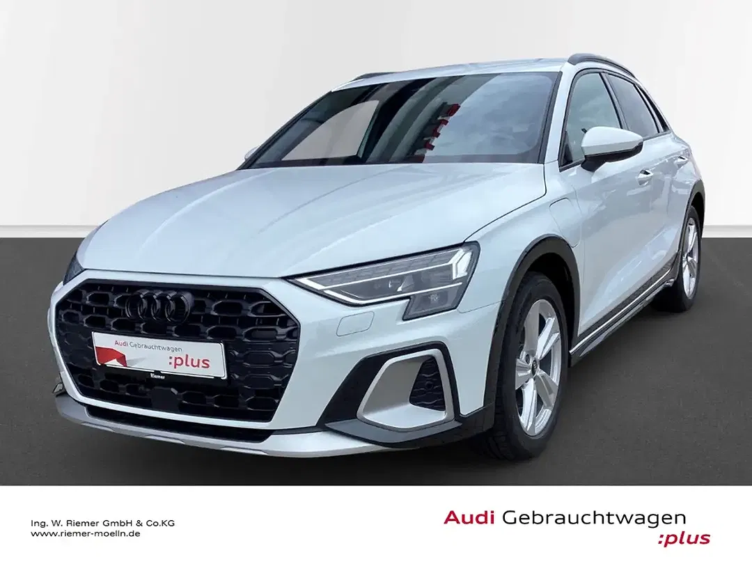 Audi A3 S tronic allstreet - Thumbnail 1