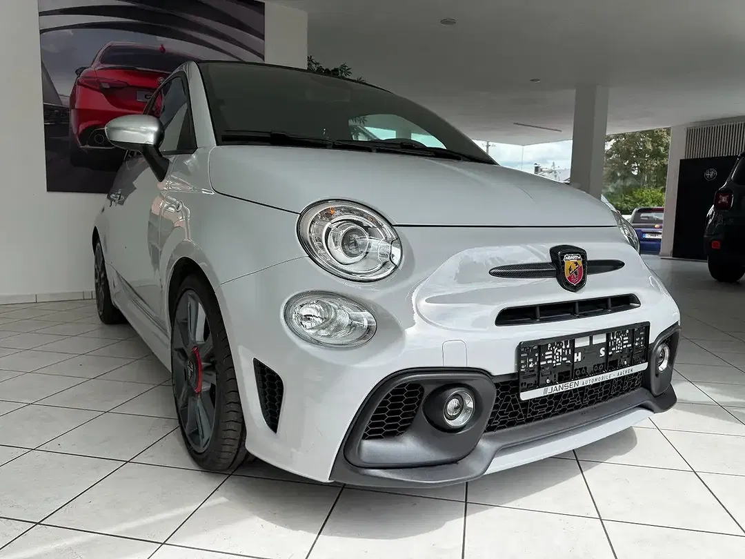 Abarth 595C 1.4 T-Jet Turismo - Thumbnail 3