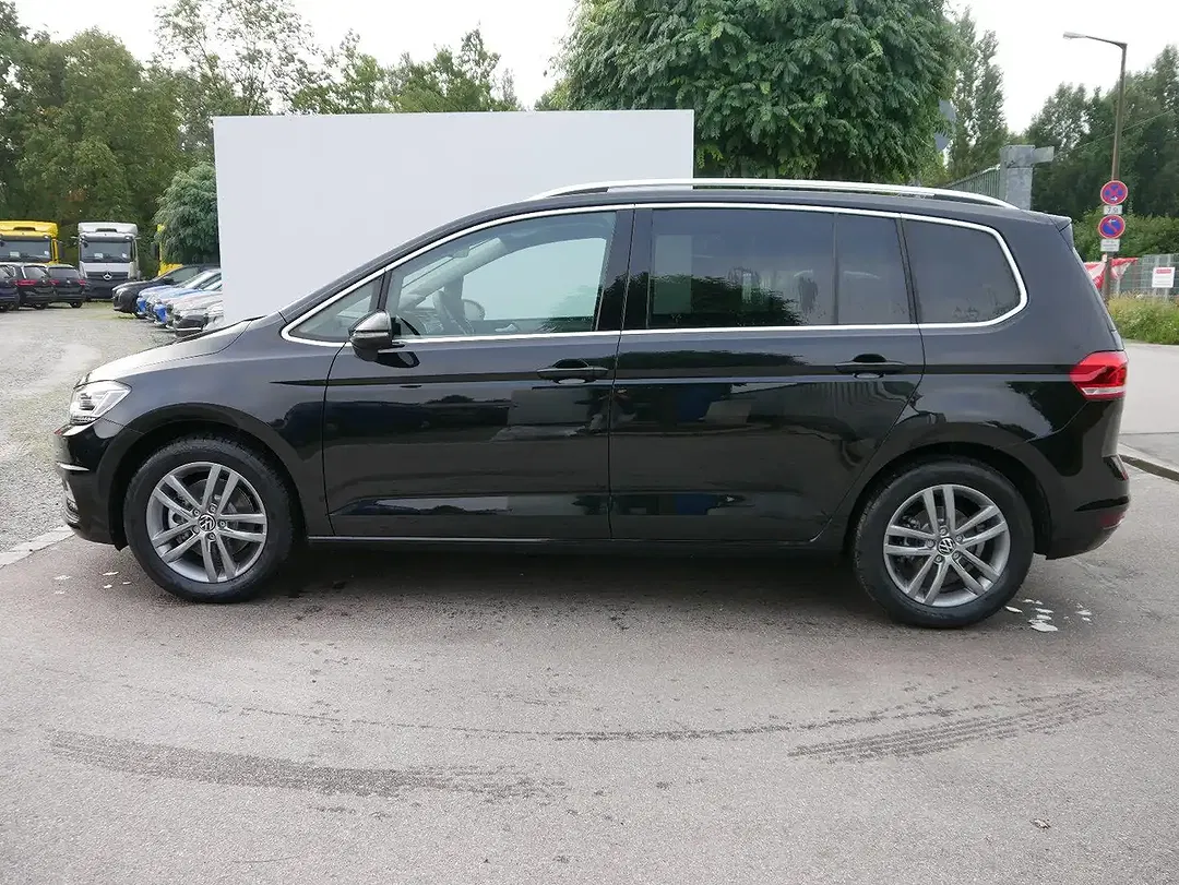 Volkswagen Touran 1.5 TSI DSG Comfortline - Thumbnail 4