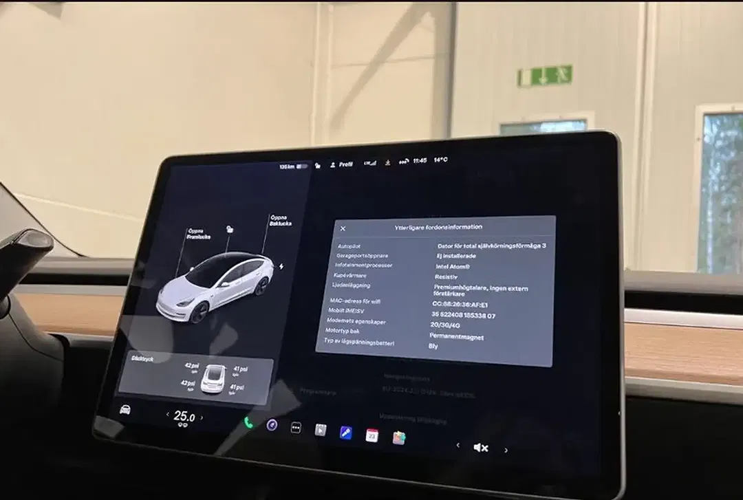 Tesla Model 3 RWD Standard Range Plus - foto 15