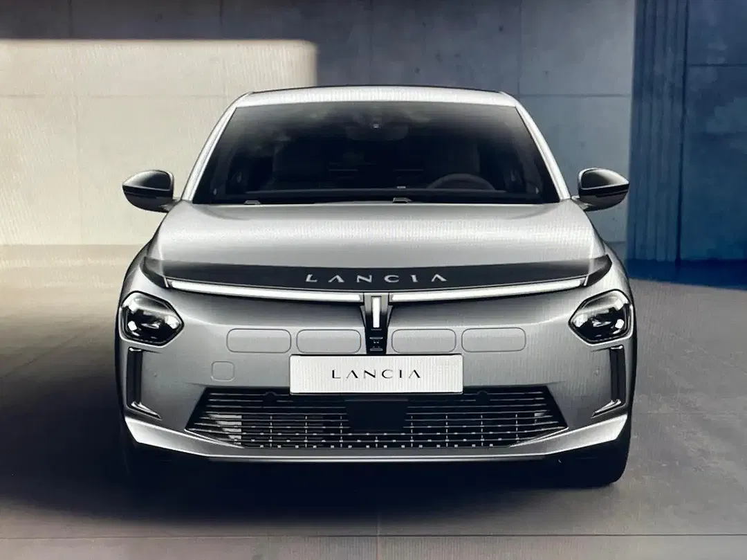 Lancia Ypsilon LX - Thumbnail 6