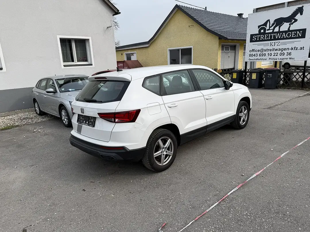 SEAT Ateca 1.0 EcoTSI Reference - Thumbnail 4