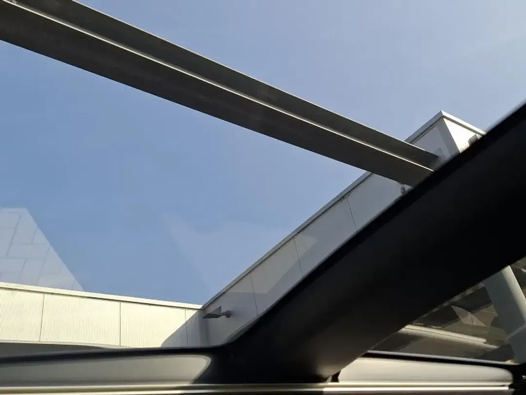 Toyota Corolla Cross Premium - Thumbnail 14