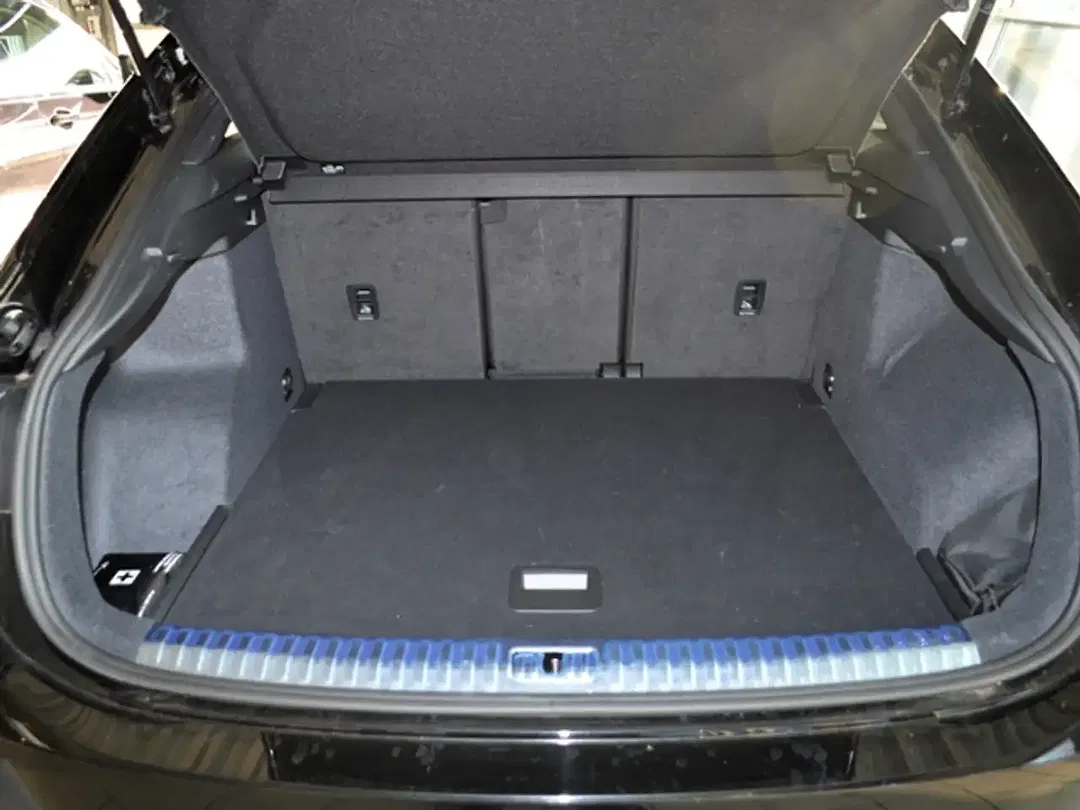 Audi Q3 35 1.5 TFSI S tronic Sportback S line - Thumbnail 8