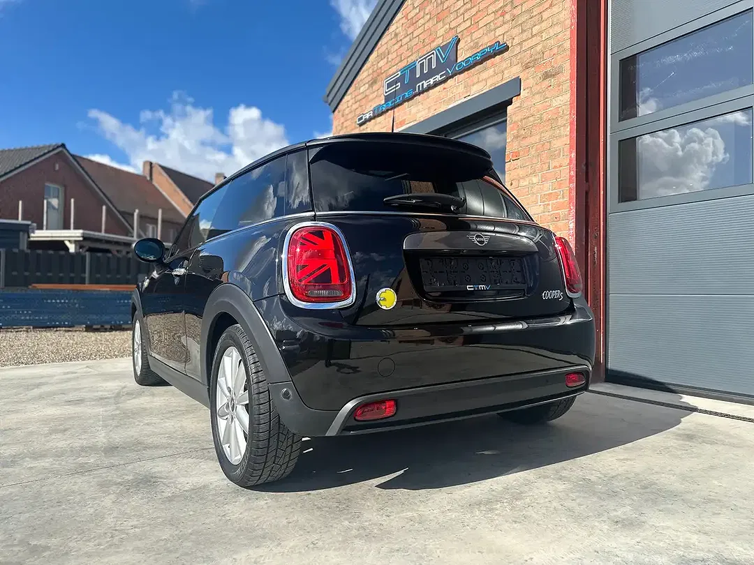 MINI Cooper SE - Thumbnail 10