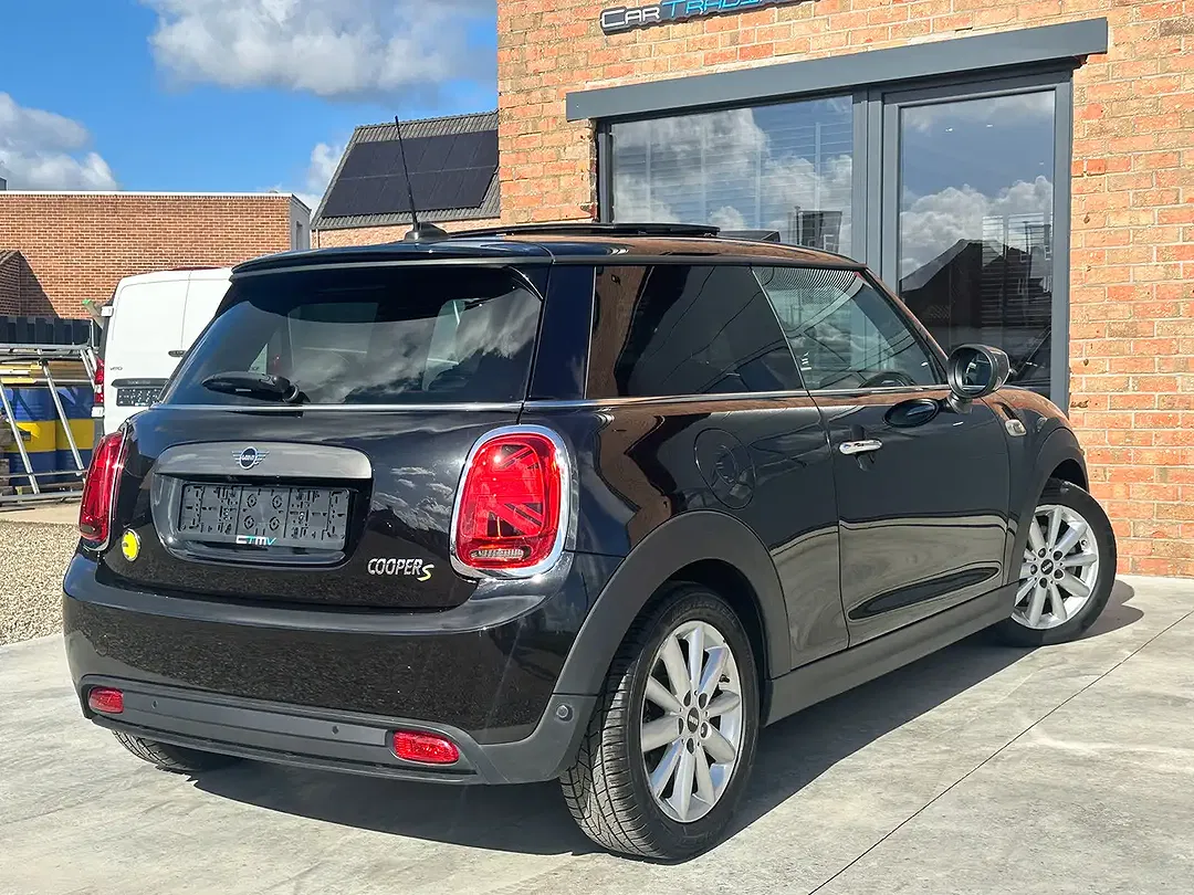 MINI Cooper SE - Thumbnail 5