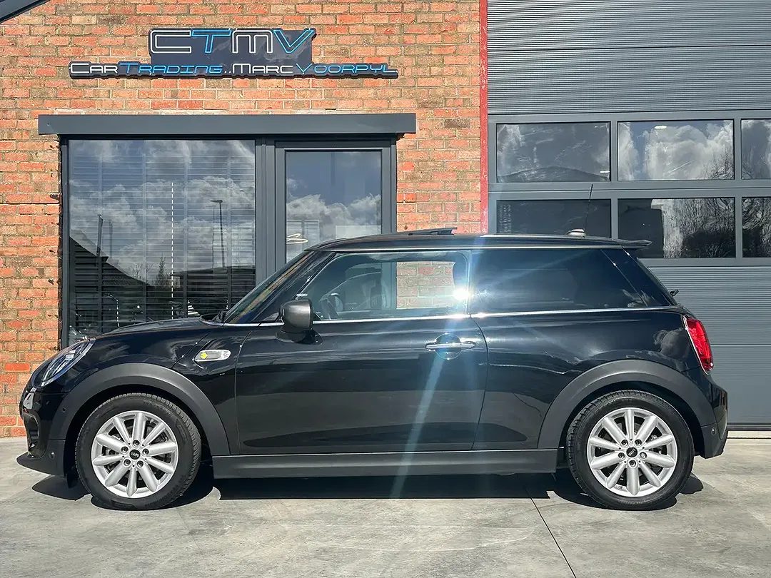 MINI Cooper SE - Thumbnail 9